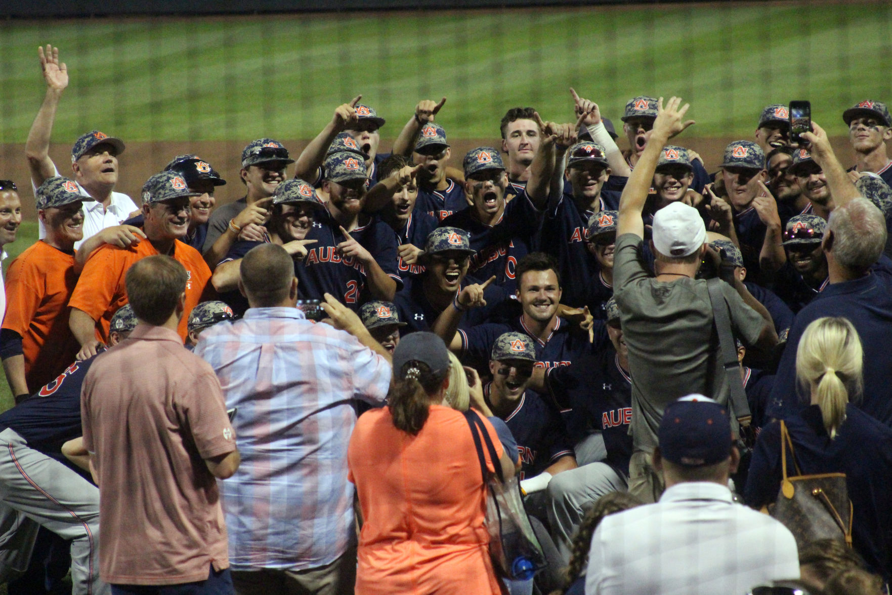 PHOTOS: Auburn baseball celebrates winning the NCAA Tournament’s Atlanta Regional